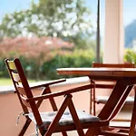 Apartamento Casa - Dongo